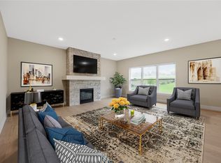3418 Sokol Ln SW, Cedar Rapids, IA 52404