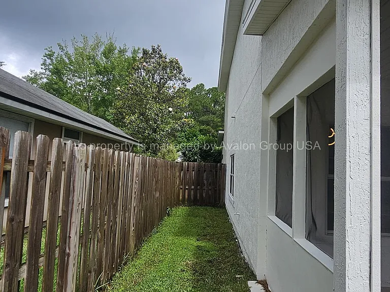 13983 Summer Breeze Dr — Photo 34
