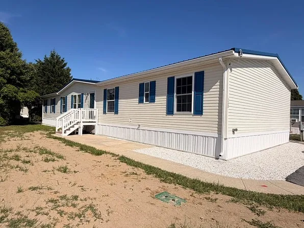 120 Pine Cone Dr, Dover, DE 19901