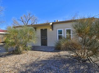 1308 Amado St NW, Albuquerque, NM 87104