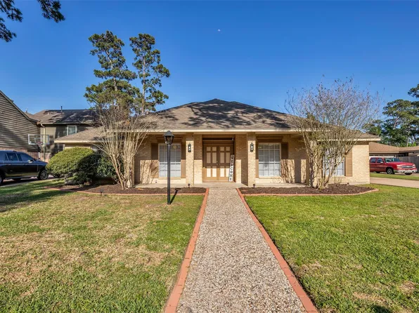 4801 Summer Ln, Baytown, TX 77521