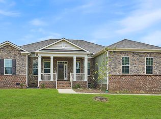 1036 Jarrett Bay Rd, Willow Spring, NC 27592