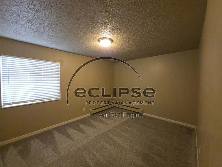 502 Bell Ct #C2 — Photo 6