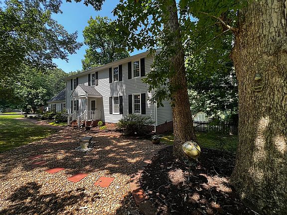 Large corner lot