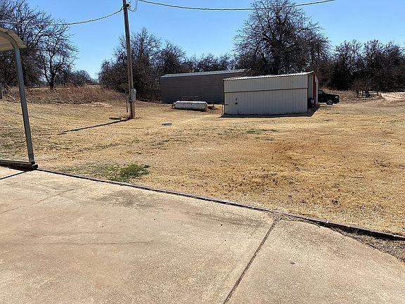 Shop, storage+carport, propa