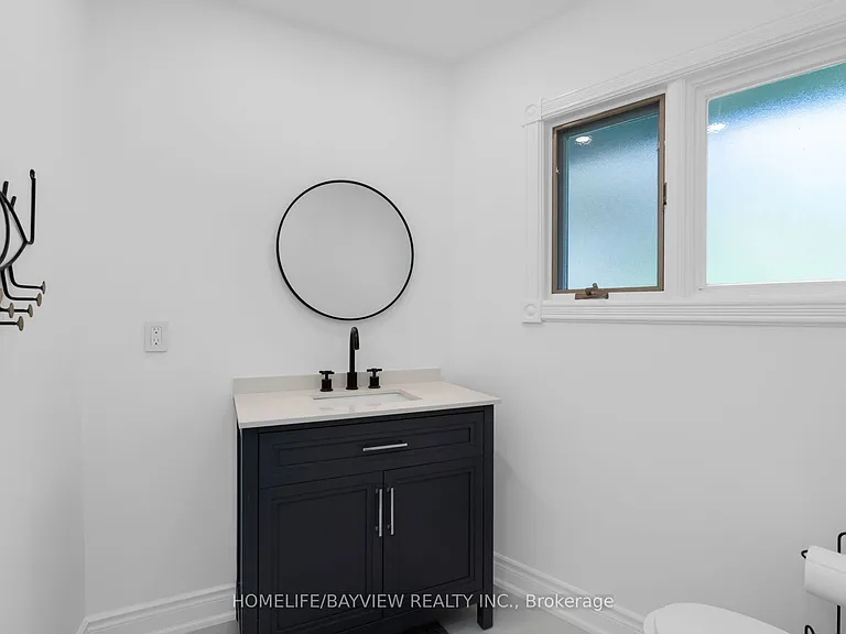 23 Country Club Ln — Photo 6