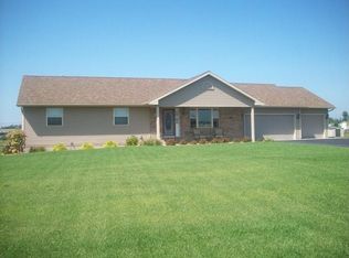 2110 Conestoga Ln, Mosinee, WI 54455