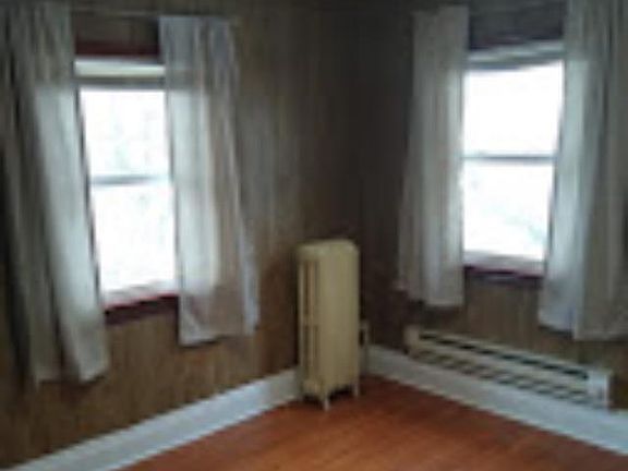 3rd image of 509 Union St