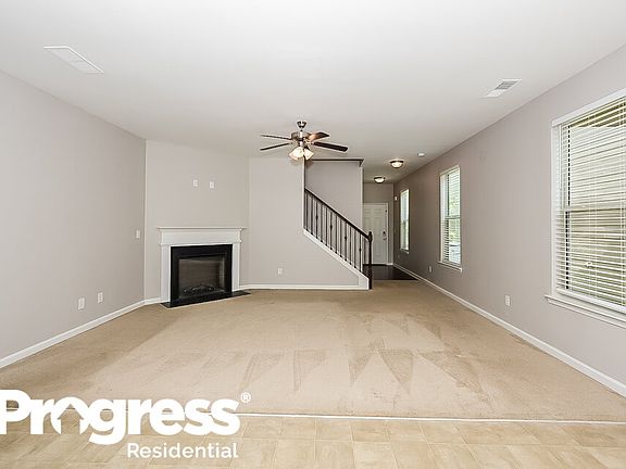 4th image of 417 Lossie Ln #79