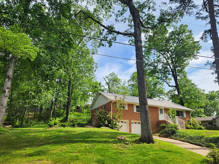 312 Signal Mountain Blvd — Photo 2