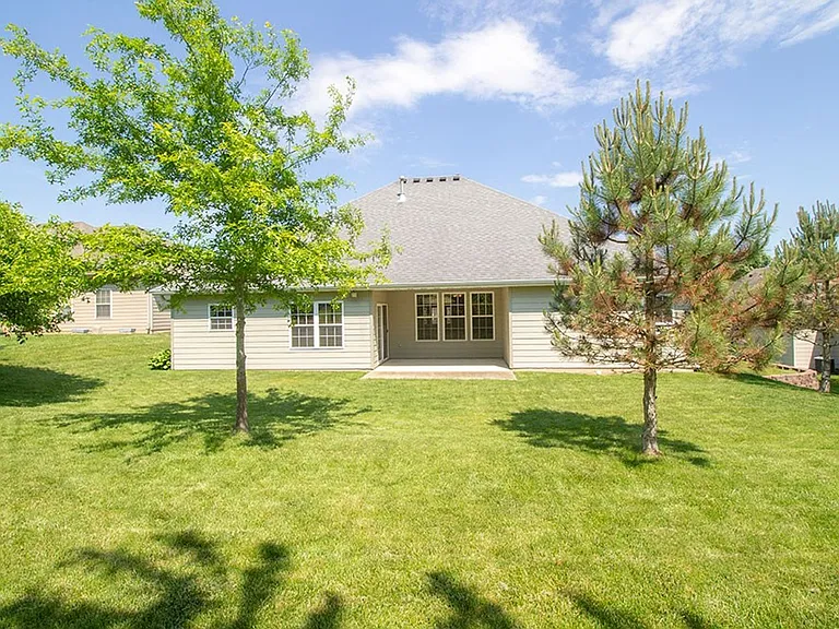 5305 Chamois Dr — Photo 39