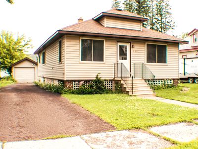 208 E Coolidge Ave, Ironwood, MI, 49938