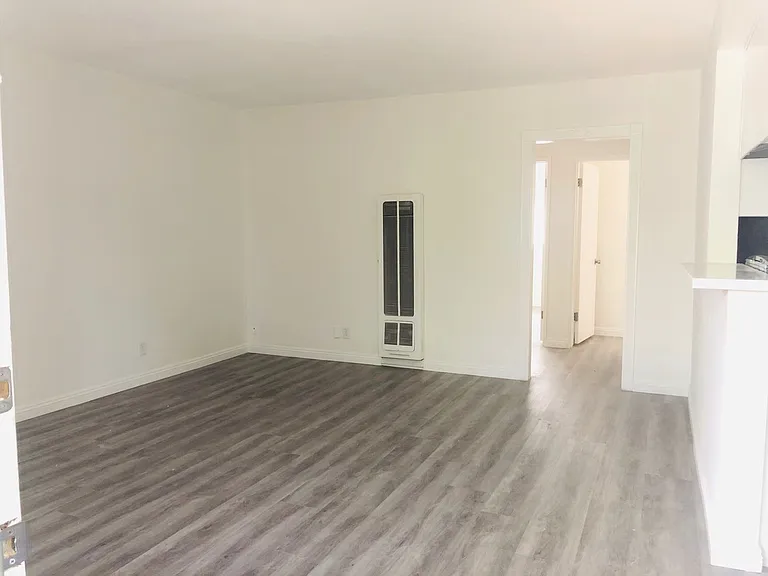 Lakewood Landing Apartments — Photo 17