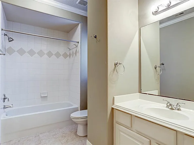 7604 Janak Dr — Photo 19