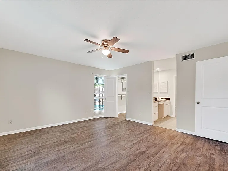 3700 W Clay St #227 — Photo 18