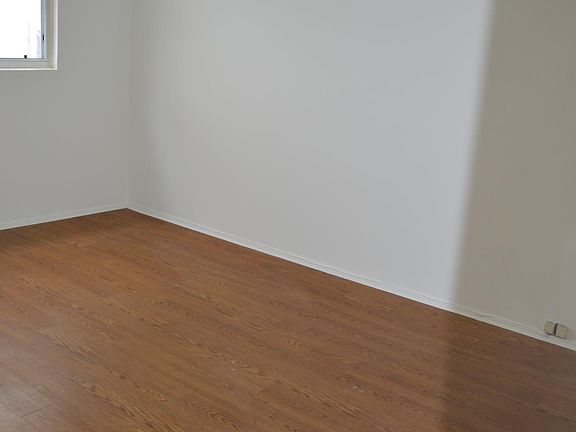 4th image of 326 Hermosa Ave #C