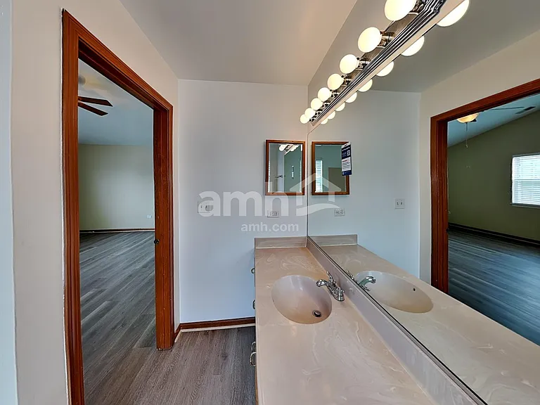 3826 Hennepin Ct — Photo 15