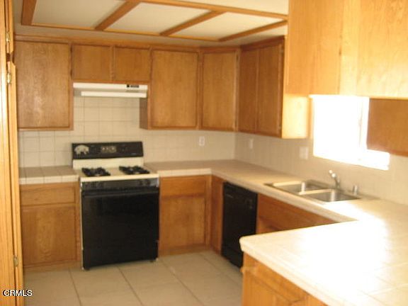 5th image of 57805 Carlyle Dr