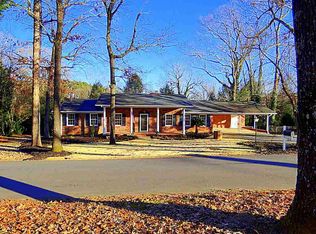 111 Pineview Dr, Easley, SC 29642