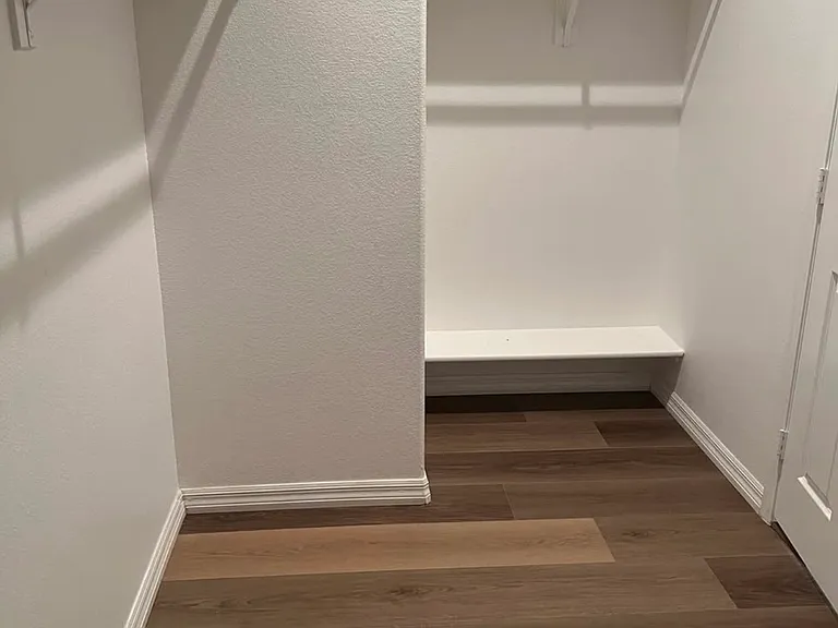 1216 Olivia Pkwy — Photo 10