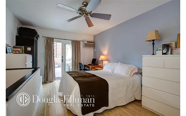 Rented by Douglas Elliman | media 23