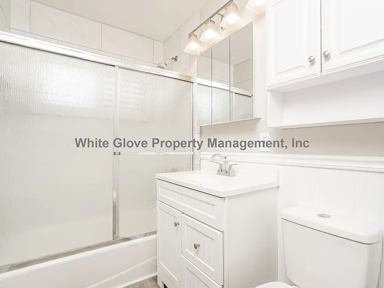 2623 Balfour Ave — Photo 11