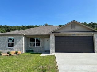 1060 Gallery Dr, Conway, AR 72032