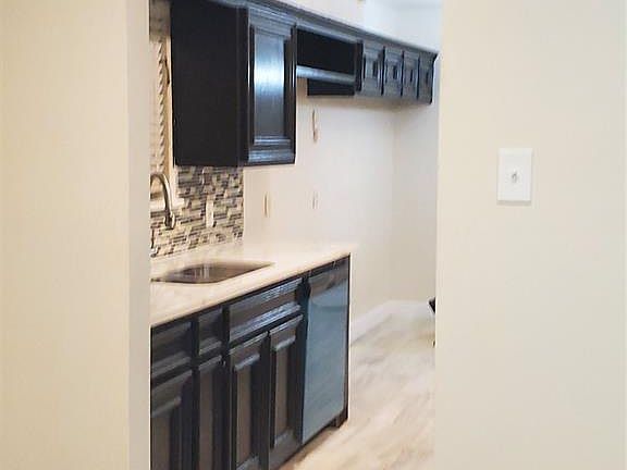 2nd image of 3125 Western Dr