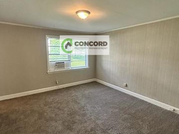 4th image of 705 Summit Ave APT 2