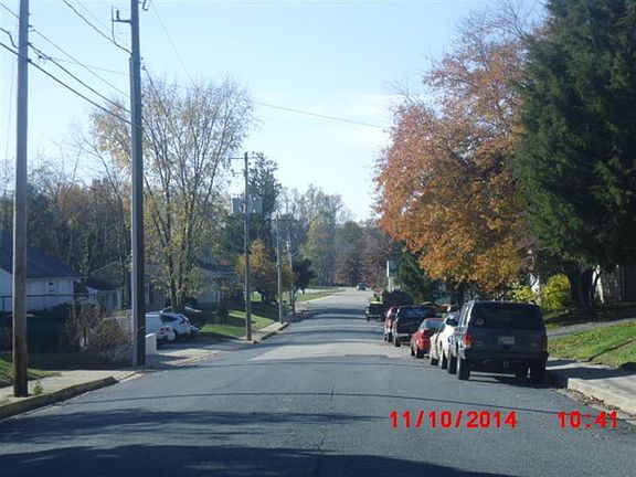 3rd image of 128 New St