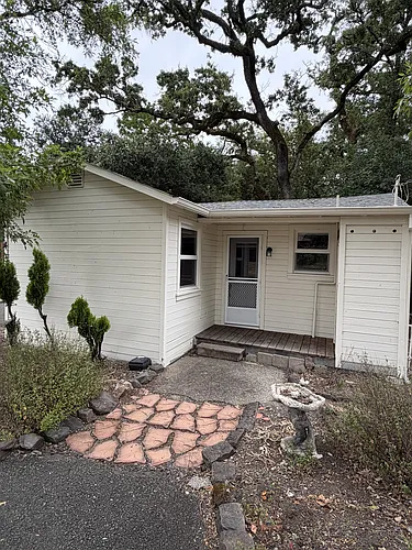 1365 Dawn Hill Rd #4 Photo 1