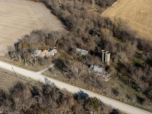 5th image of 2573 Linn Benton Rd