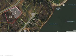 62-63 Docks Of The Bay Dr, Harriman, TN 37748