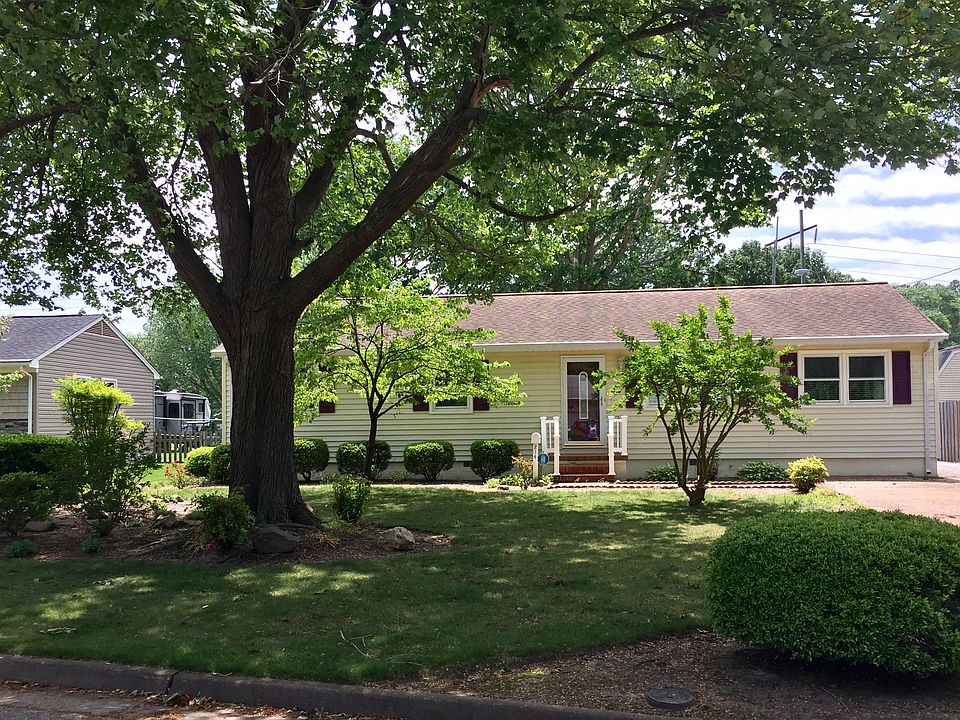 Beautiful, landscaped lot
