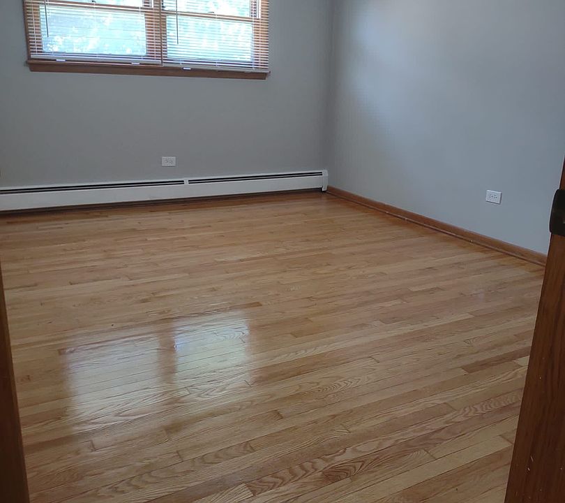 11904 Greenwood Ave. Apartments Blue Island, IL Zillow