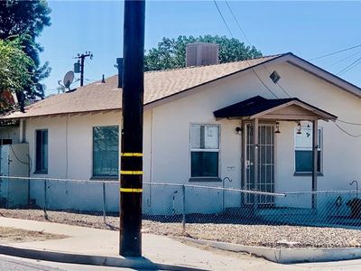 401 W Devonshire Ave, Hemet, CA, 92543