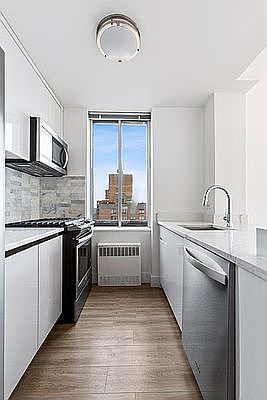 3rd image of 1735 York Ave APT 30B