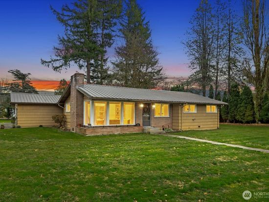 712 3rd Street, Sultan, WA 98294