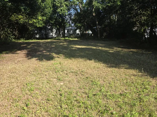 139 N Wells St, Panama City Beach, FL 32413