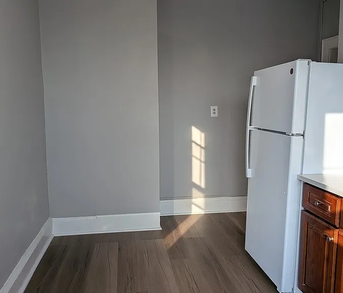 380 Bloomfield Ave #304 — Photo 9