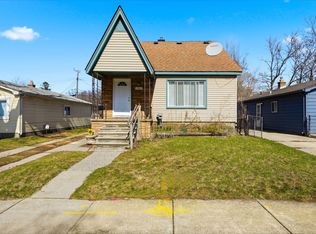 1301 E Muir Ave, Hazel Park, MI 48030