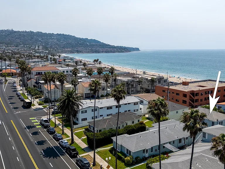 1507 S Catalina Ave #E — Photo 2