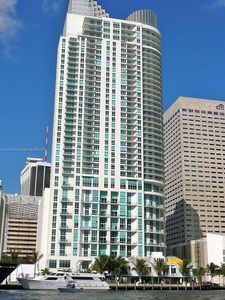 300 S Biscayne Blvd #T-3201, Miami, FL, 33131