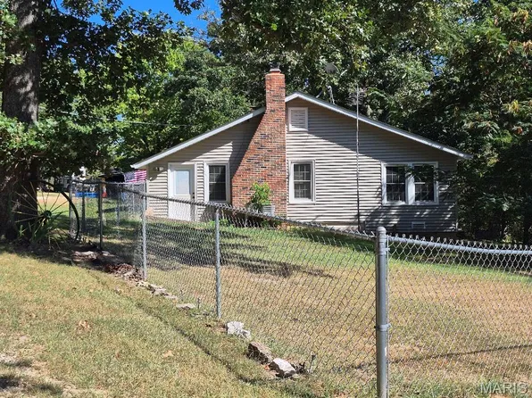 14098 Charter Church Rd, De Soto, MO 63020