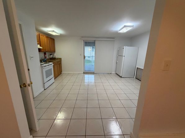 268 Orient Way Floor 2