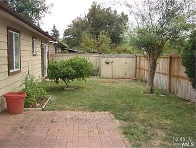 3rd image of 718 Pueblo Ave