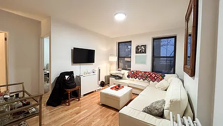 Rented by Roselyn  Fortuna LLC