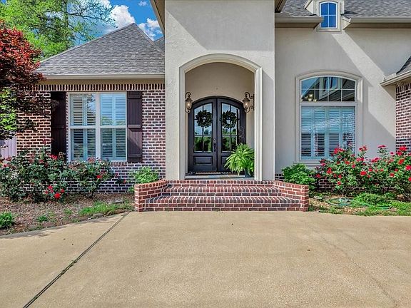2nd image of 3511 Broadmoor Blvd