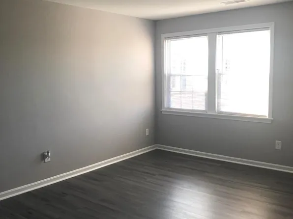 3810 W St SE, Washington, DC 20020