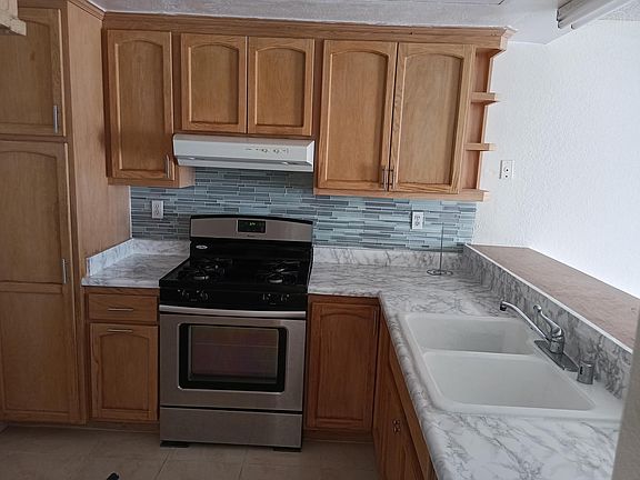 3rd image of 543 E Arrow Hwy APT 3